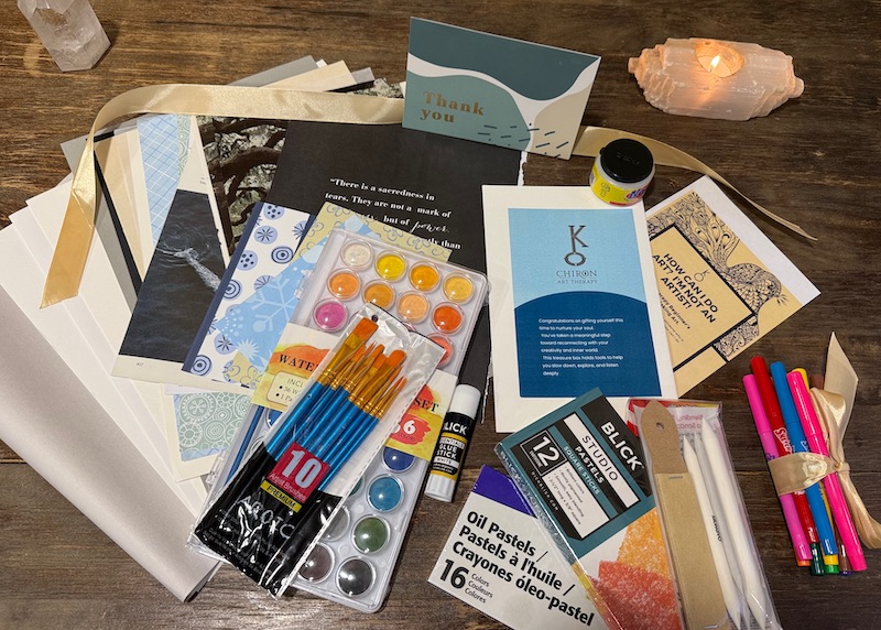 luxurious art kit for the winter art therapy experience.  A great gift for the woman who has everything.